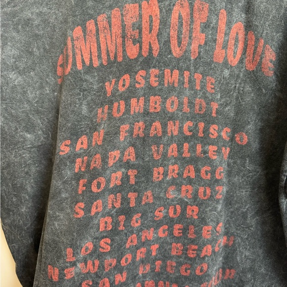 Faded graphics tee - Picture 8 of 10